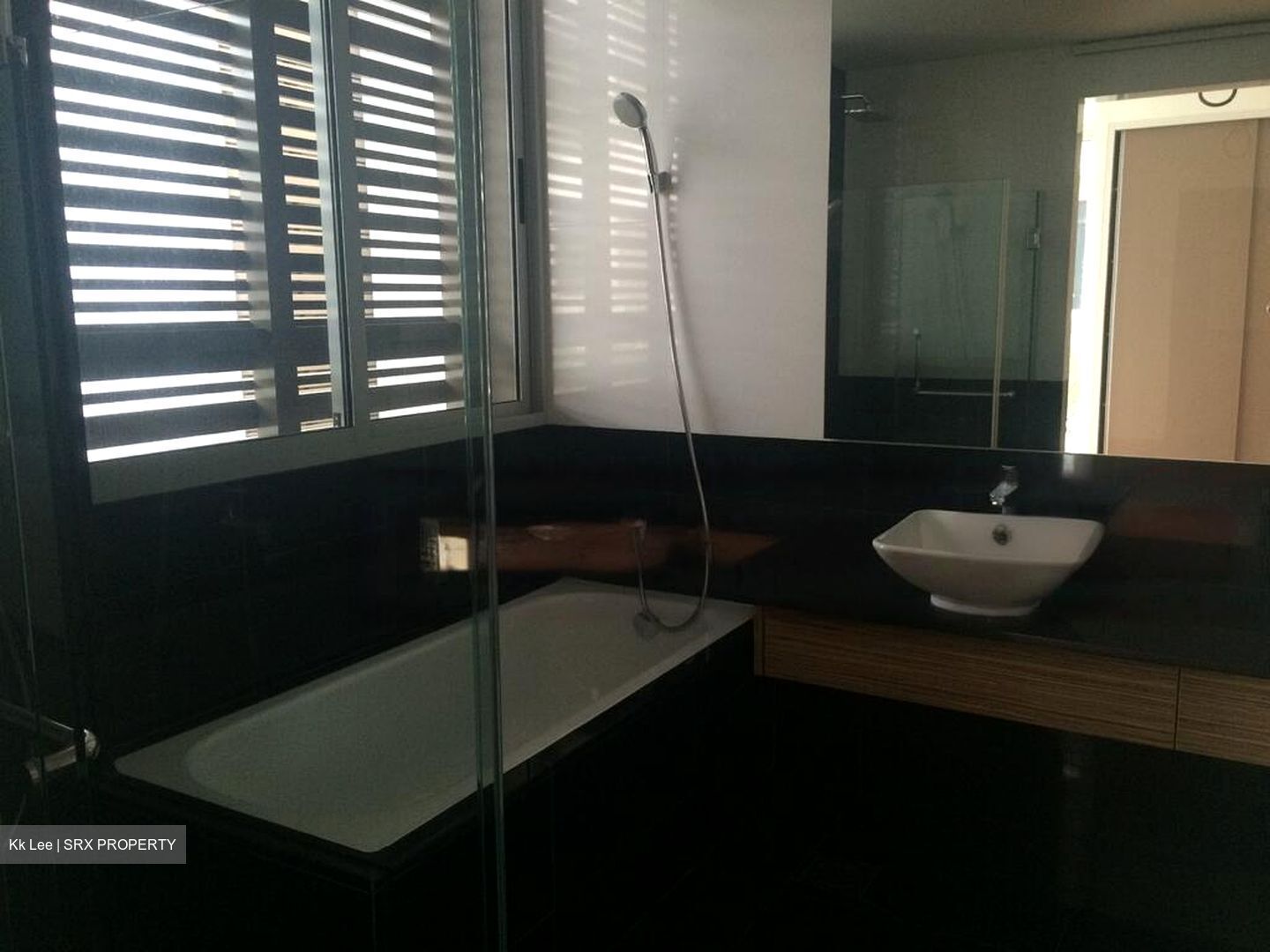 Charlton Residences (D19), Terrace #481445491